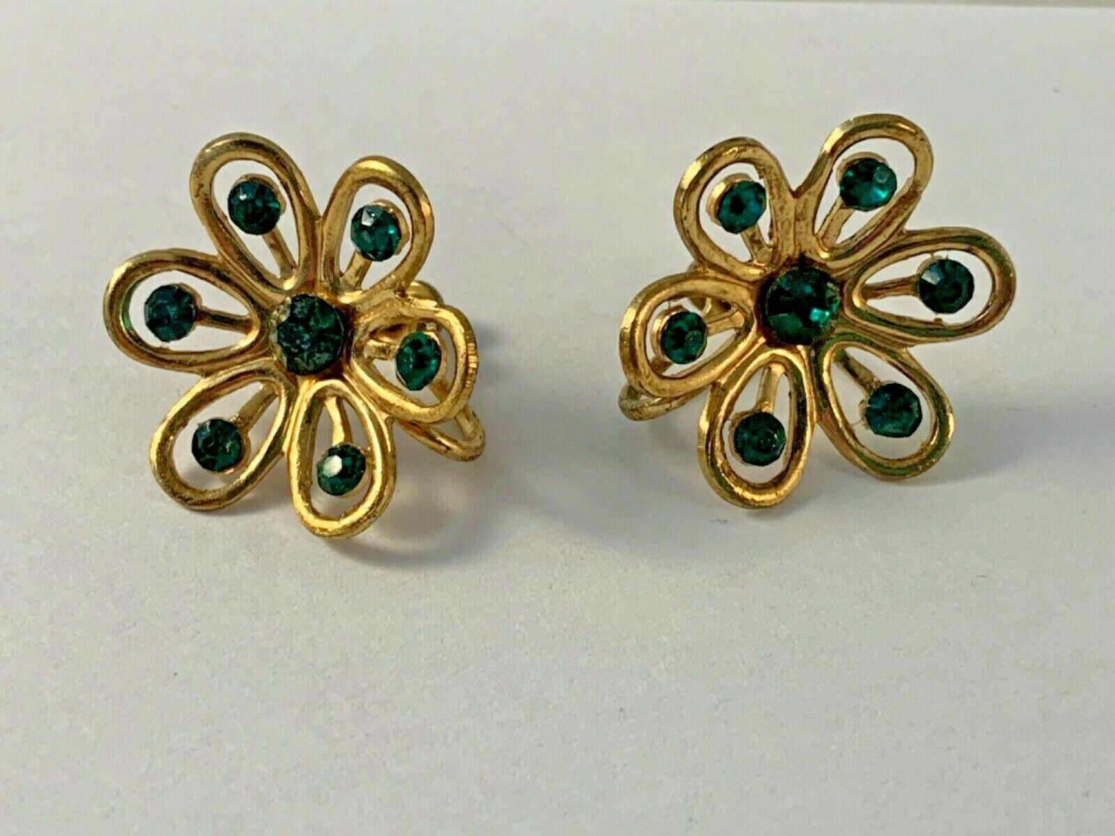 Earrings Screw Back Flowers Green Stones Gold Tone Vintage Huggies Granny Core