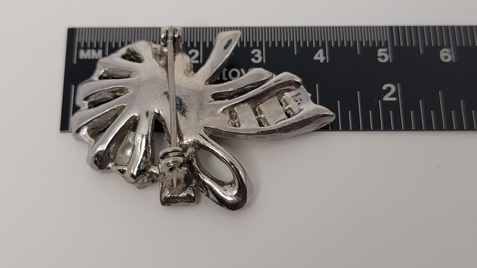 Vtg Fan/Bow Brooch & ALBION Signed Screwback Earrings Mid-century Rhinestones
