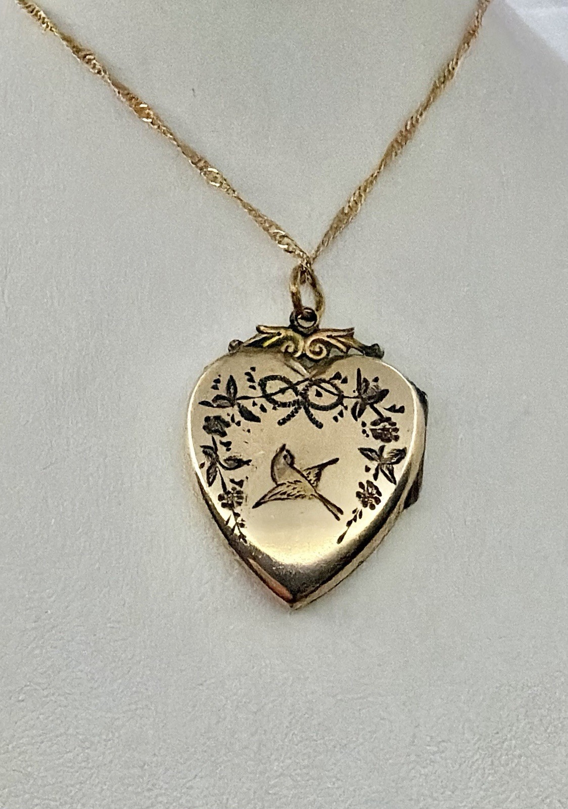 Victorian Aesthetic Movement Bird & Flower Vines Double Sided RG Locket Necklace