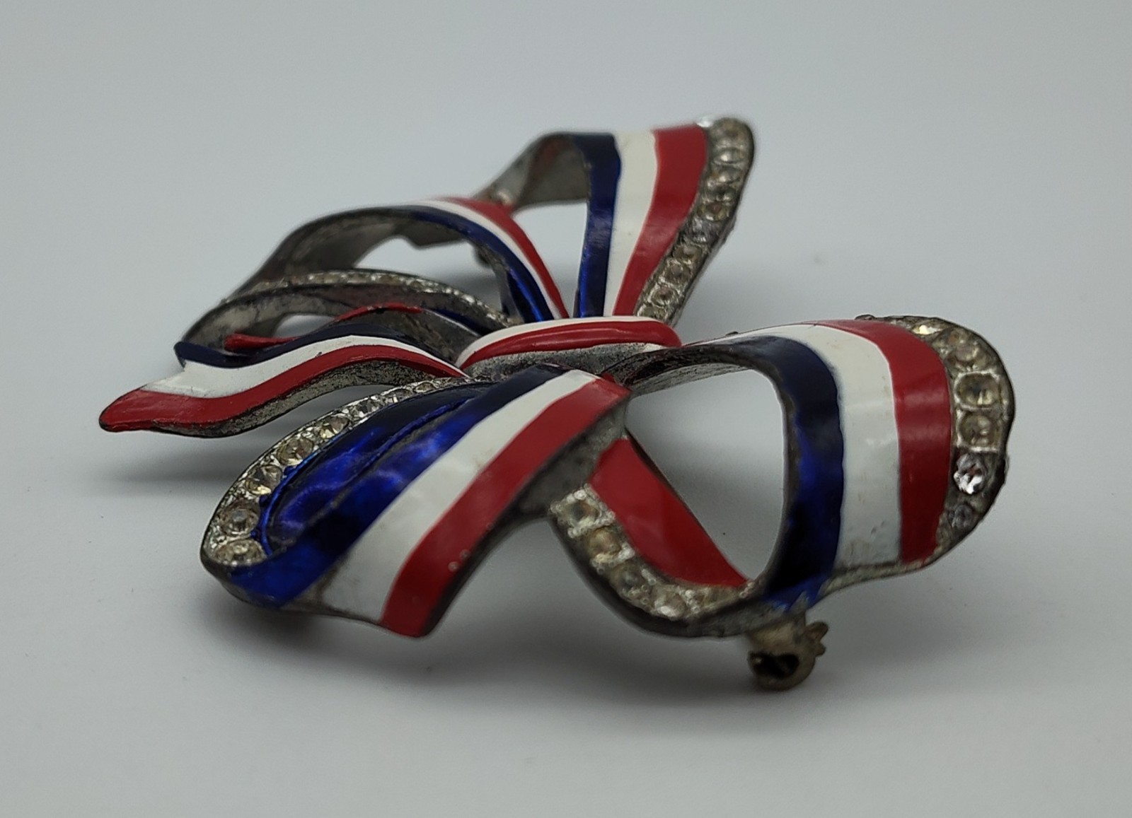 Vintage Large Bow Red White Blue WW2 Silver Tone Clear Rhinestone Pin Brooch