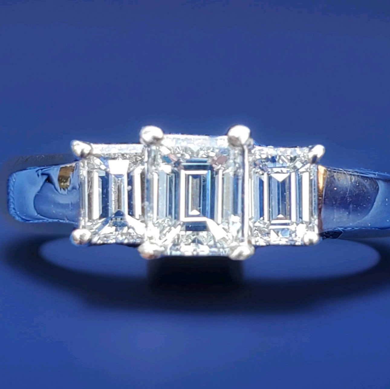 EARTH MINED DIAMOND Deco Engagement Ring 3 Stone Emerald cut Solitare 14K GOLD