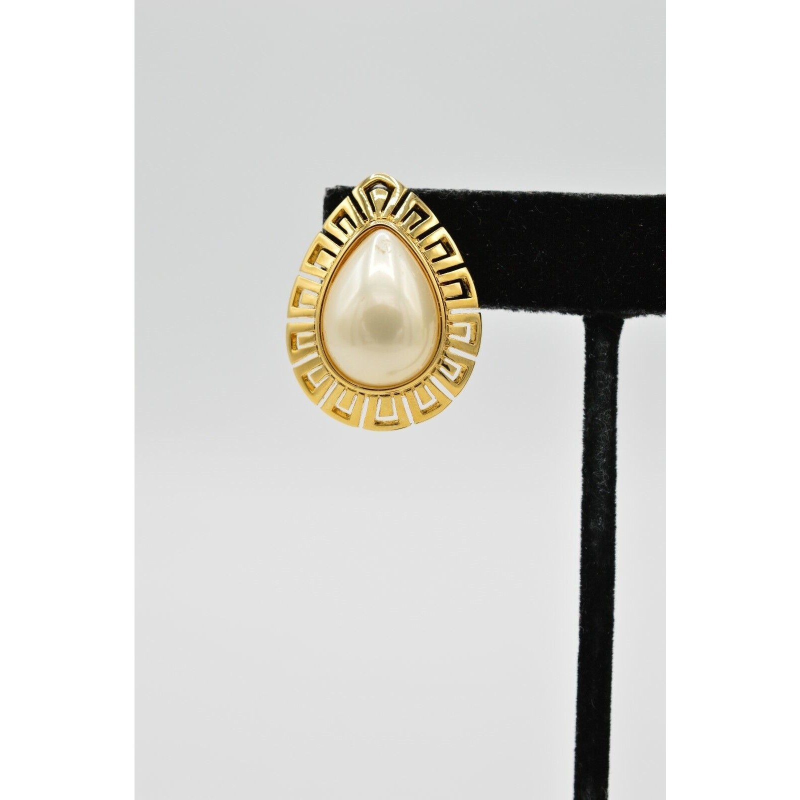 Vintage Pierced Earrings Pierced Gold Faux Pearl Teardrop Chunky NOS 1980s A21