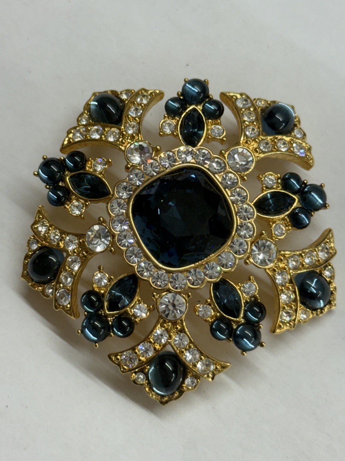 joan rivers statement brooch 1990s blue rhinestones
