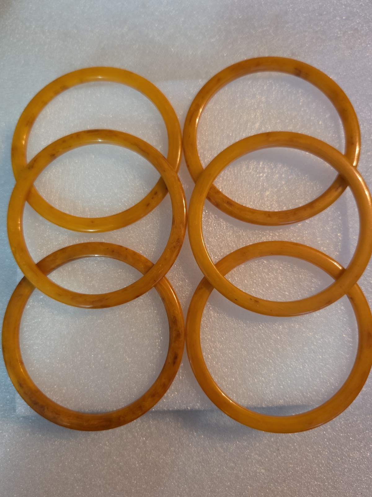 6 Vintage Bakelite Bangle Bracelets. Marbled Butterscotch Swirl Color. Tested