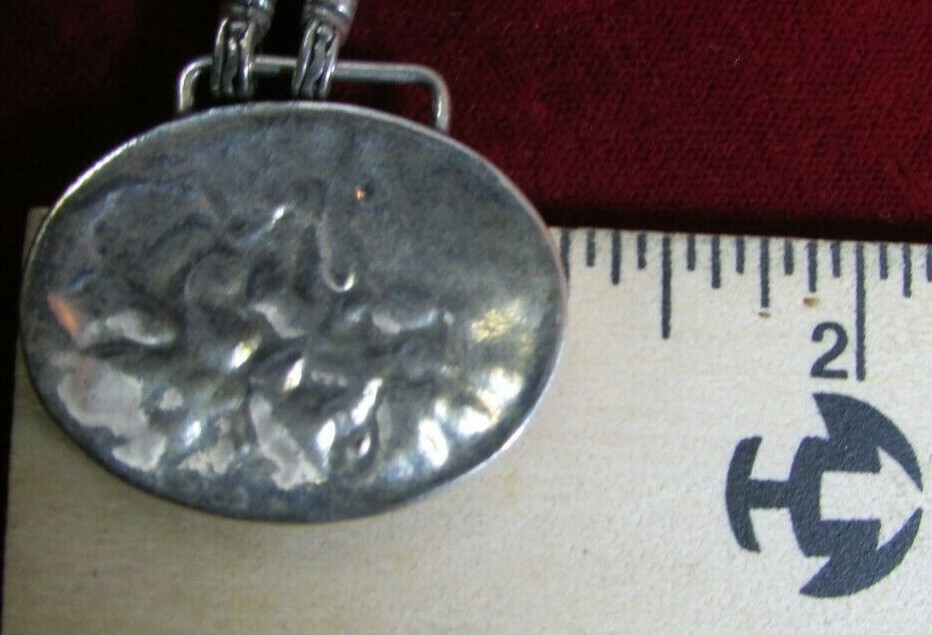 Retired SILPADA STERLING SILVER HAMMERED OVAL DISC PENDANT NECKLACE N1356 MIB