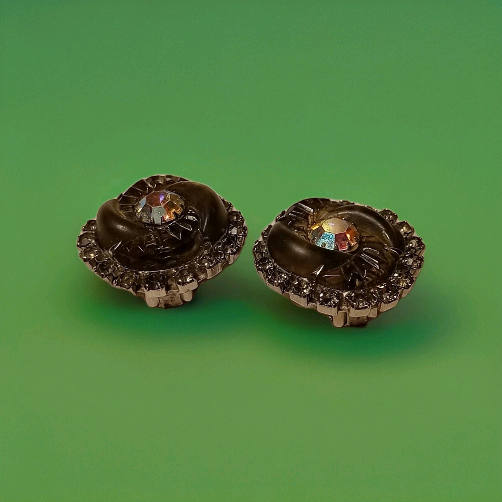 Signed Edlee Beautiful Vintage Clip-on Rhinestone Earrings