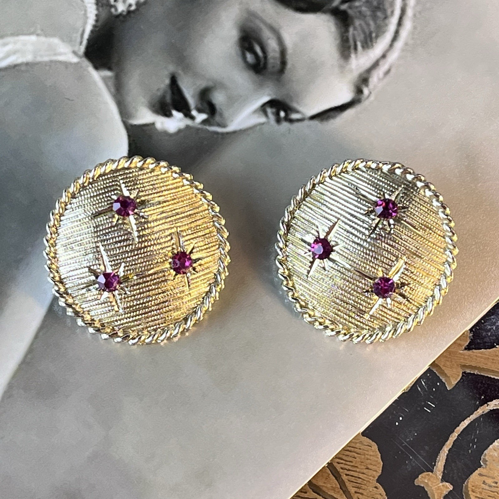 Vintage Gold Tone Purple Rhinestone Clip On Earrings – Textured – Round – 1”