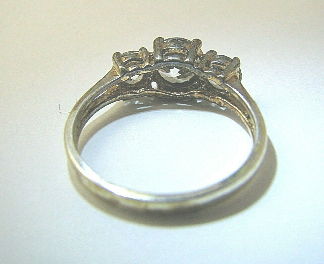 GOLD PLATED STERLING SILVER RING THREE CZ CUBIC ZIRCONIA 3 IDEAL ROUND CUT Sz 8
