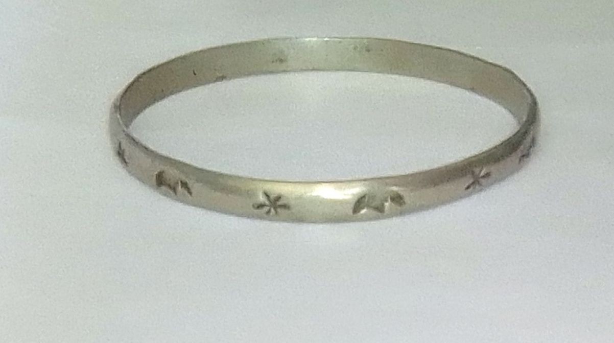 Artisan Vintage Sterling Silver 925 Bangle Motif Moon Stars Decorative Designs