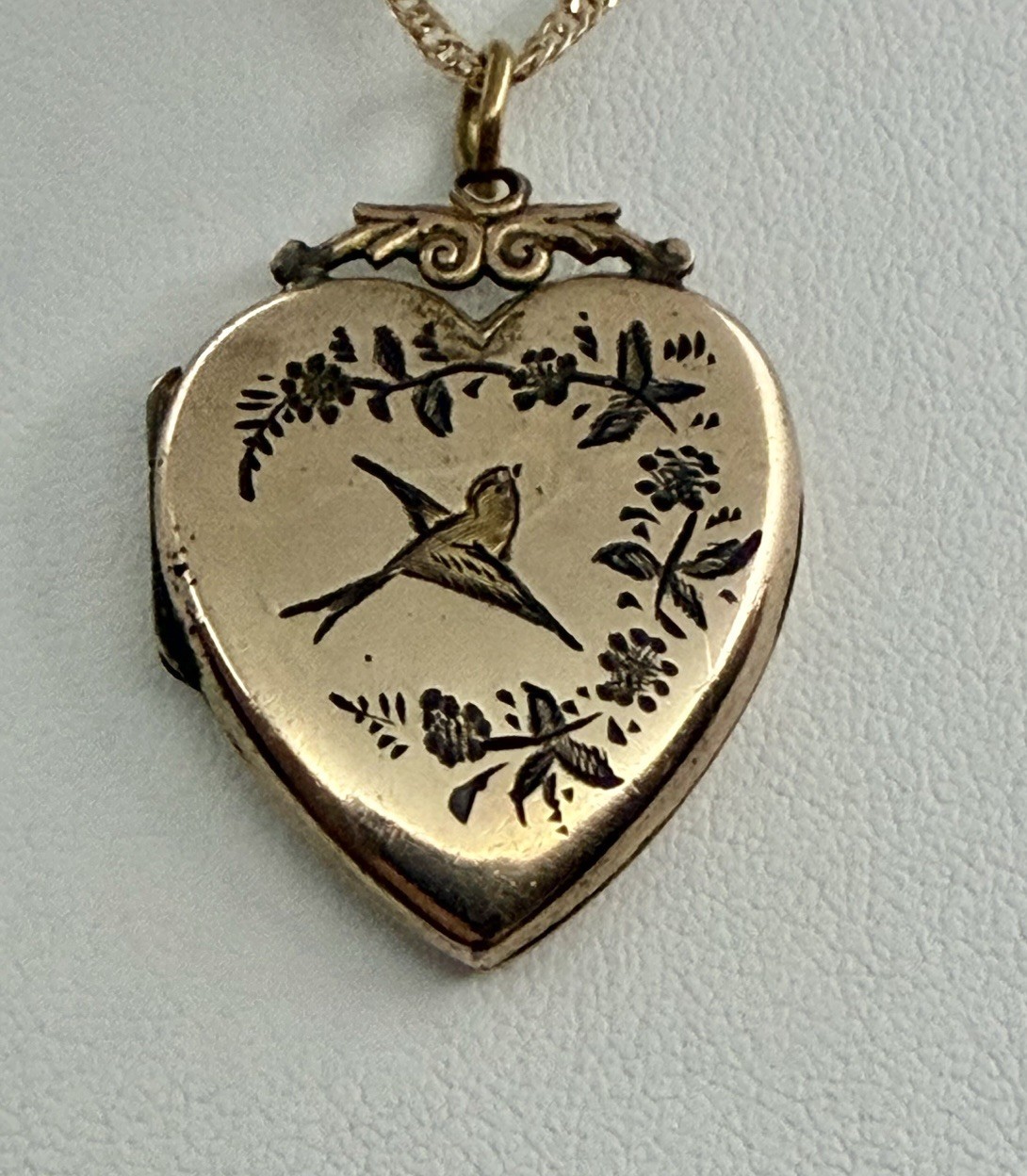 Victorian Aesthetic Movement Bird & Flower Vines Double Sided RG Locket Necklace