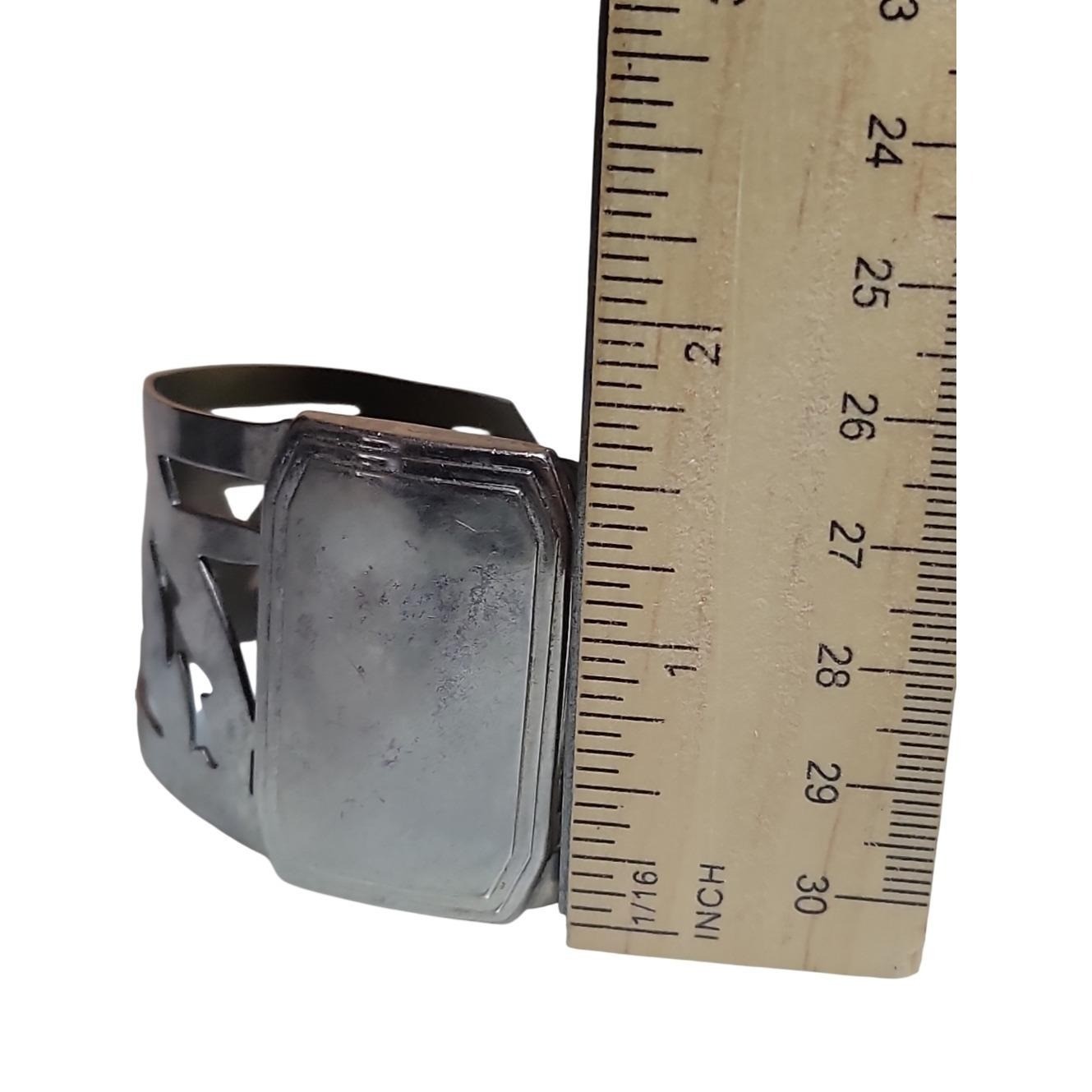 Vintage Silver Tone Hinged Clamper Cuff Bracelet Cutout Leaf Design Small 5.5