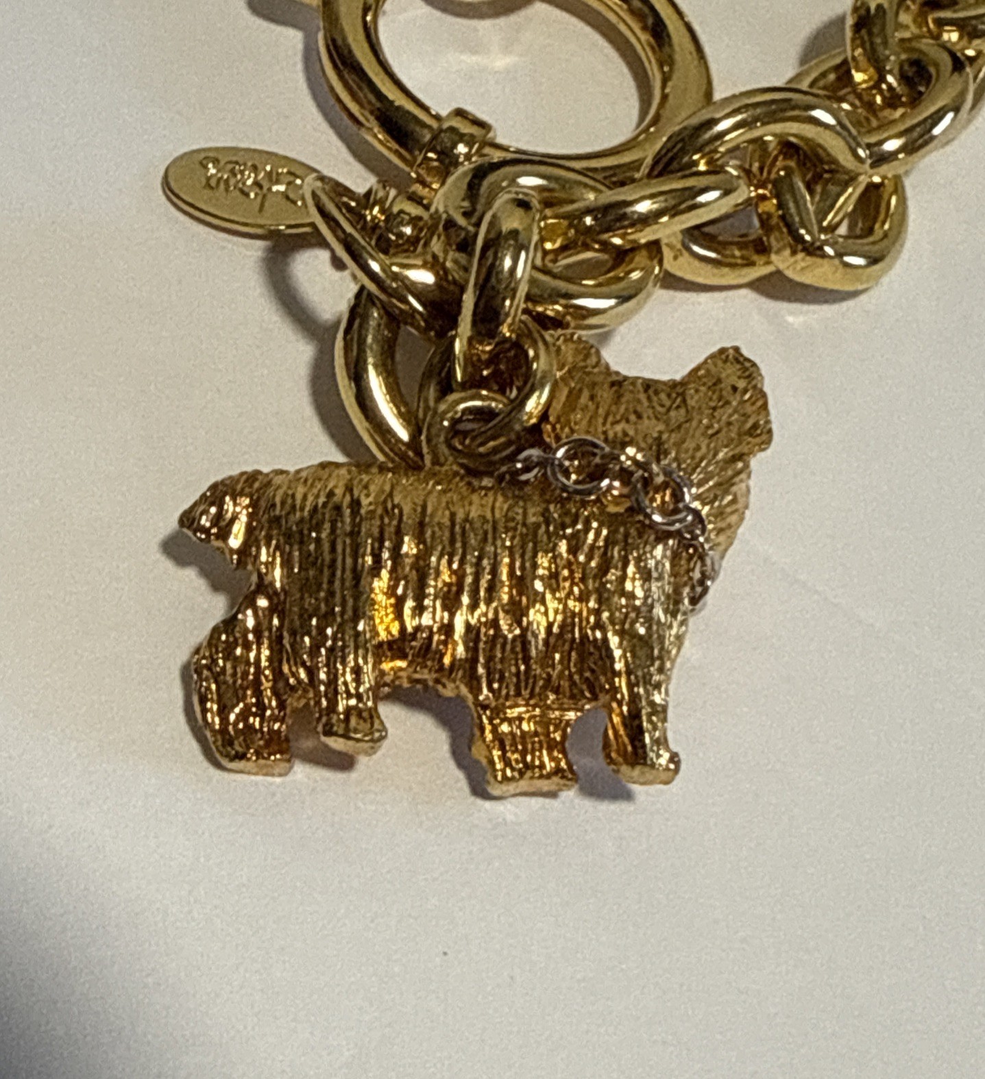 Vintage Joan Rivers Yorkshire Terrier Goldtone Charm Bracelet Yorkie Dog 7”