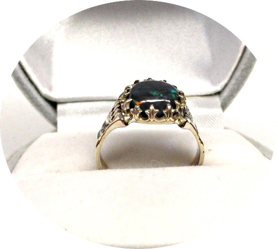 Gorgeous BLACK OPAL – Natural Multi Color – 14k c1940s Vintage Yellow Gold Mtg