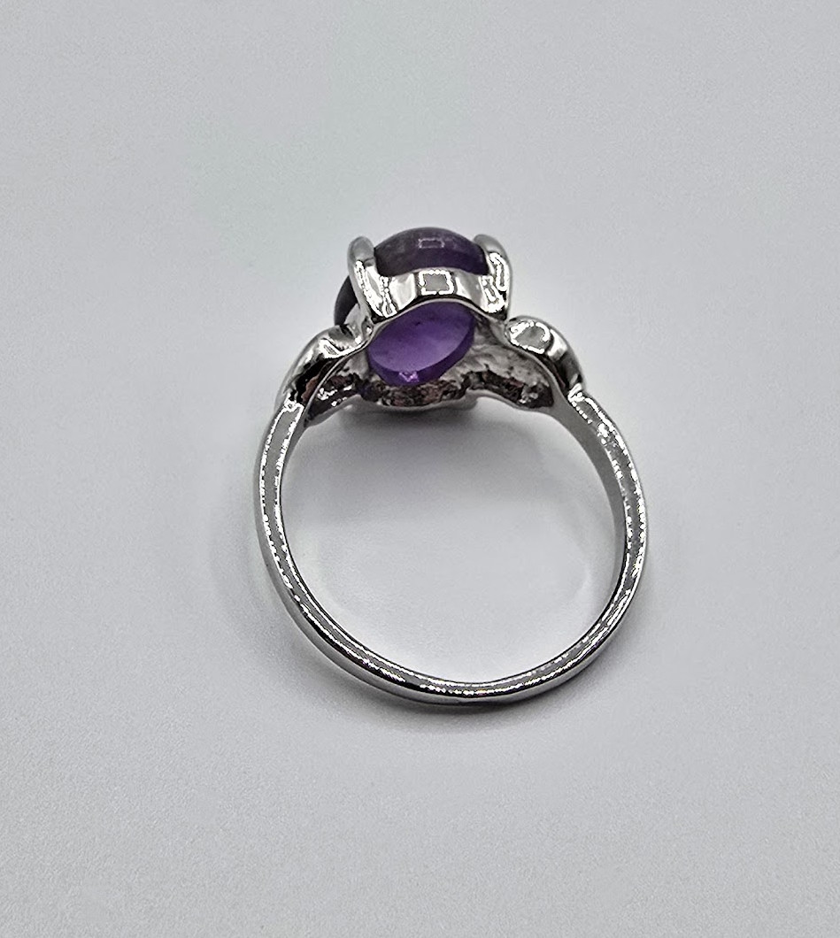 Women’s Silver Tone Oval Amethyst Natural Stone Purple Women’s Ring Size 10