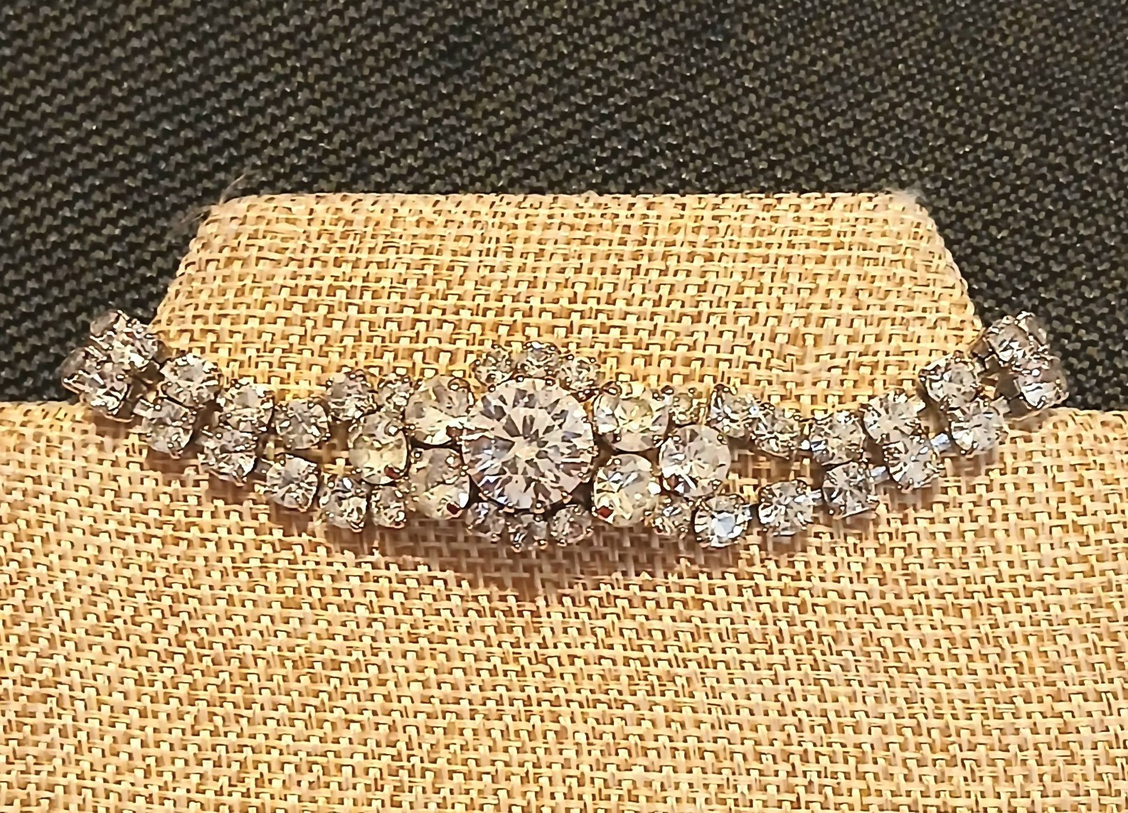 Vintage Austria 2-Layer Crystal Bracelet Bright Clear Crystals Signed Austria 7″