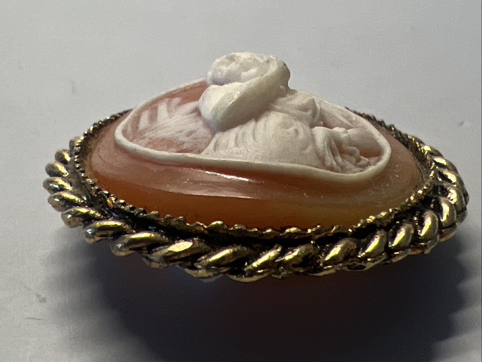 Vintage Cameo Pendant PLEASE READ DESCRIPTION!!