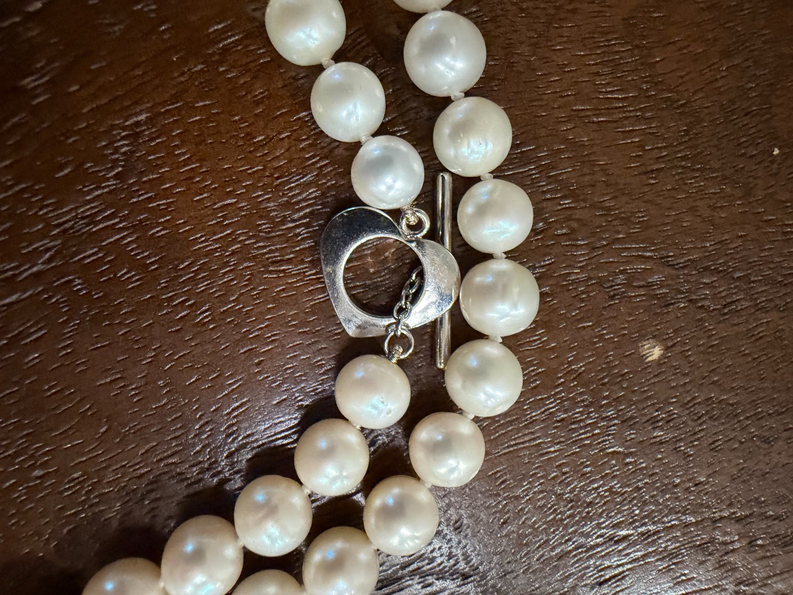 Vintage Hand-Knotted Genuine Freshwater Pearl Necklace 36 in Heart Toggle Clasp