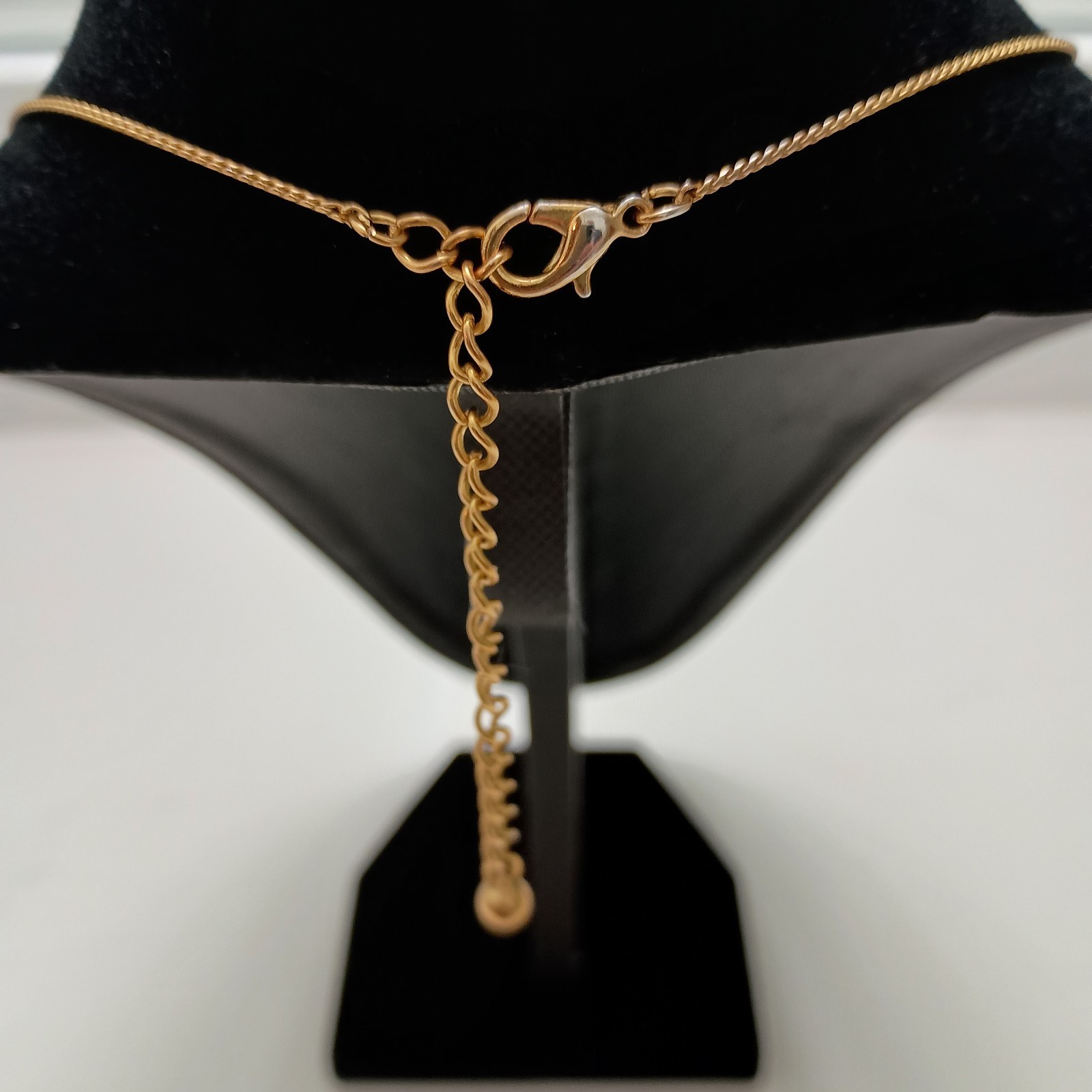 Vintage Necklace Gold Tone Chain And Beads With Faux Pearls 18 To 21 Inches