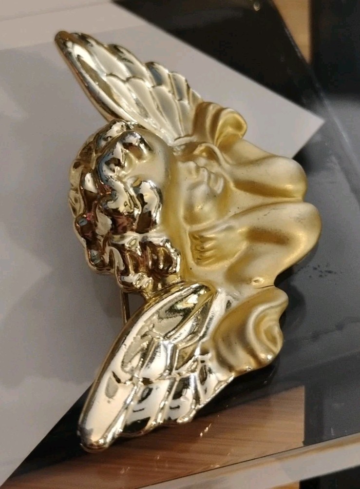 PRIMAVERA(?) Brand Unsigned Dual Golden Textured 2.5″ Angel/Cherub Pin!