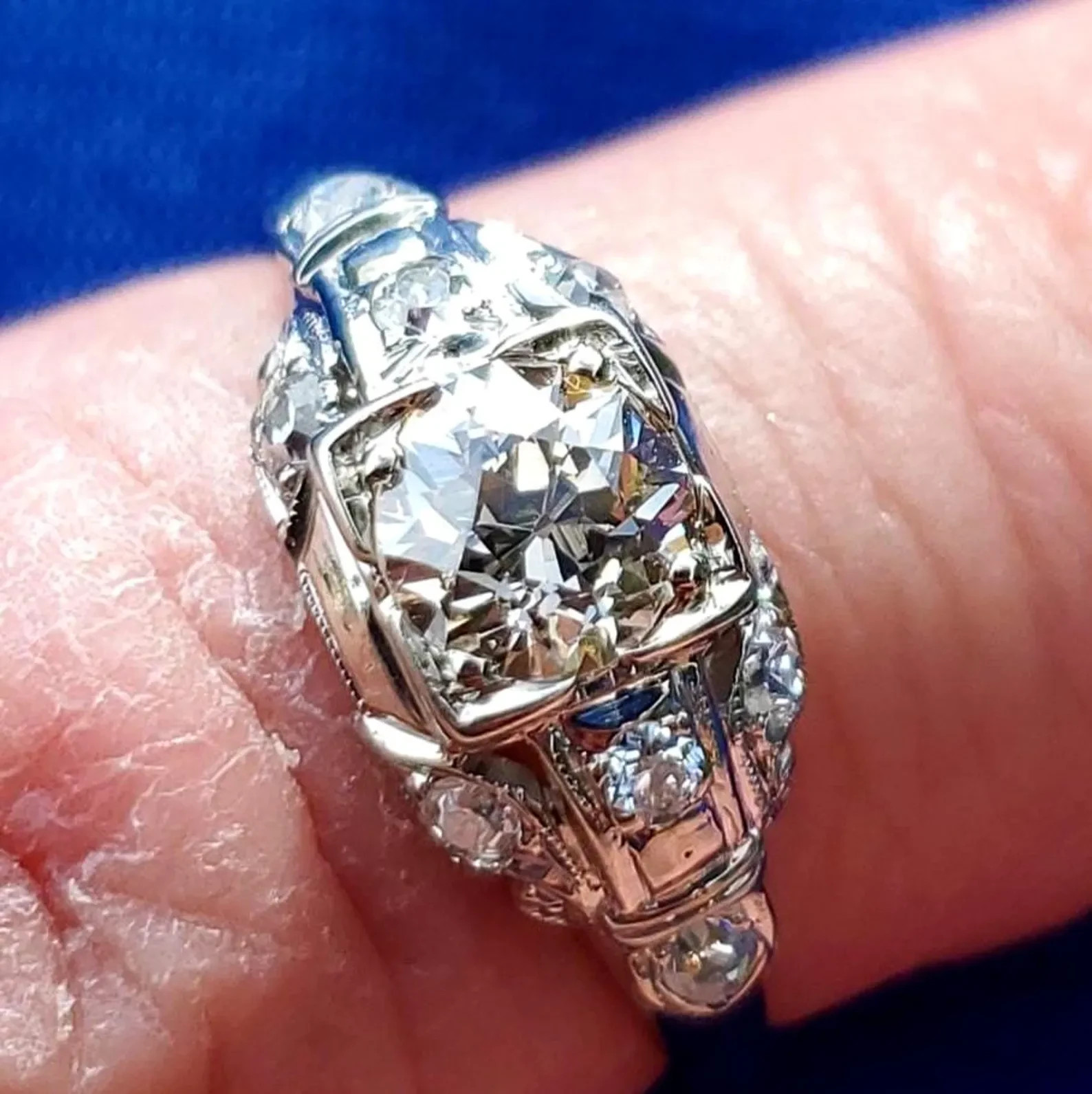 Original EARTH MINED DIAMOND ART Deco Engagement Ring SOLID 18K GOLD Solitaire 7