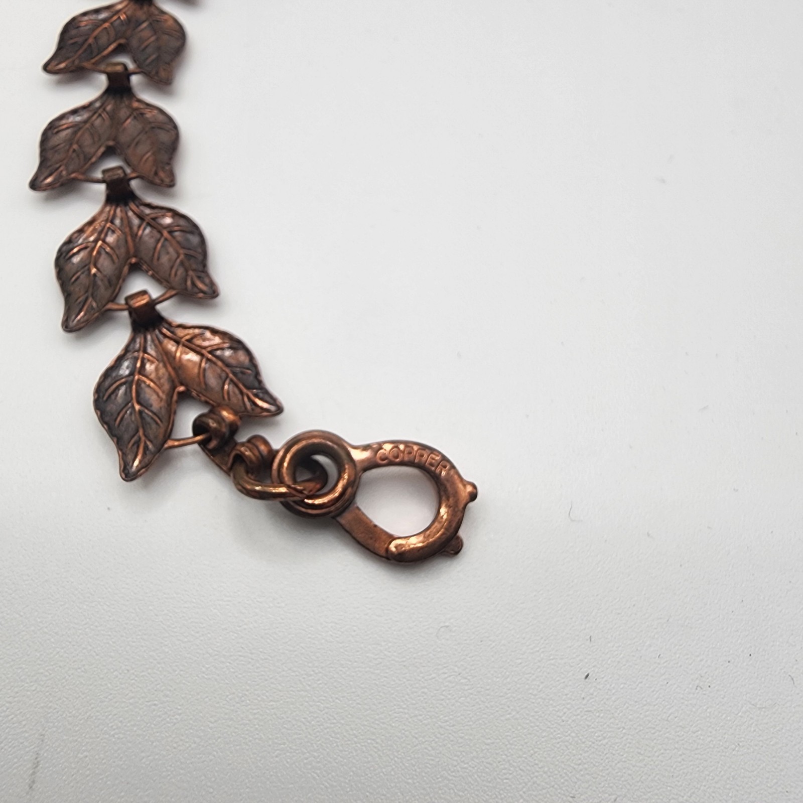 Vintage Copper Leaf Link Bracelet 8″ With Hook Clasp Design Brown Leaves Cool