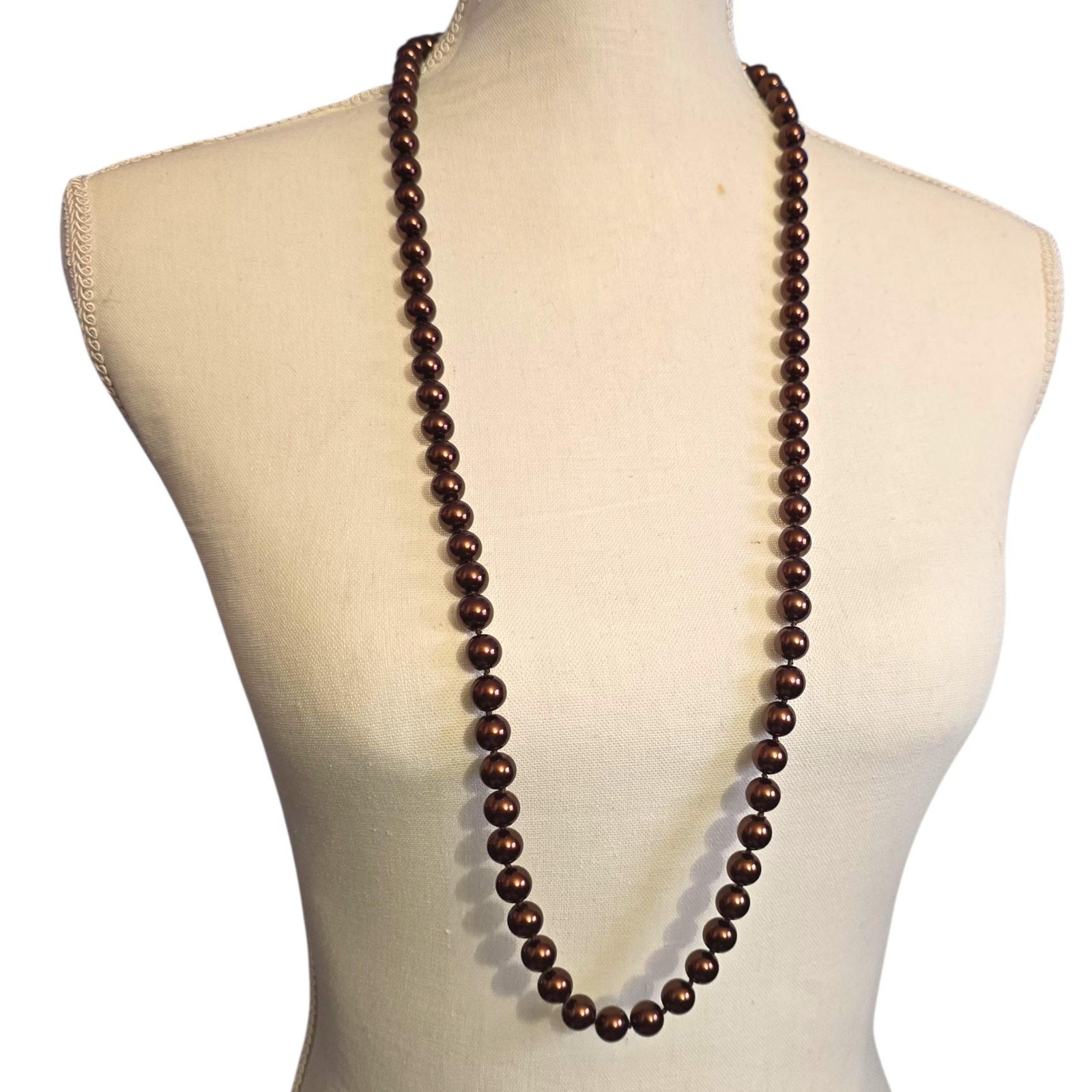 Necklace Beaded Brown Vintage 24″ Single Strand Gold Tone Filigree Clasp SKU2419
