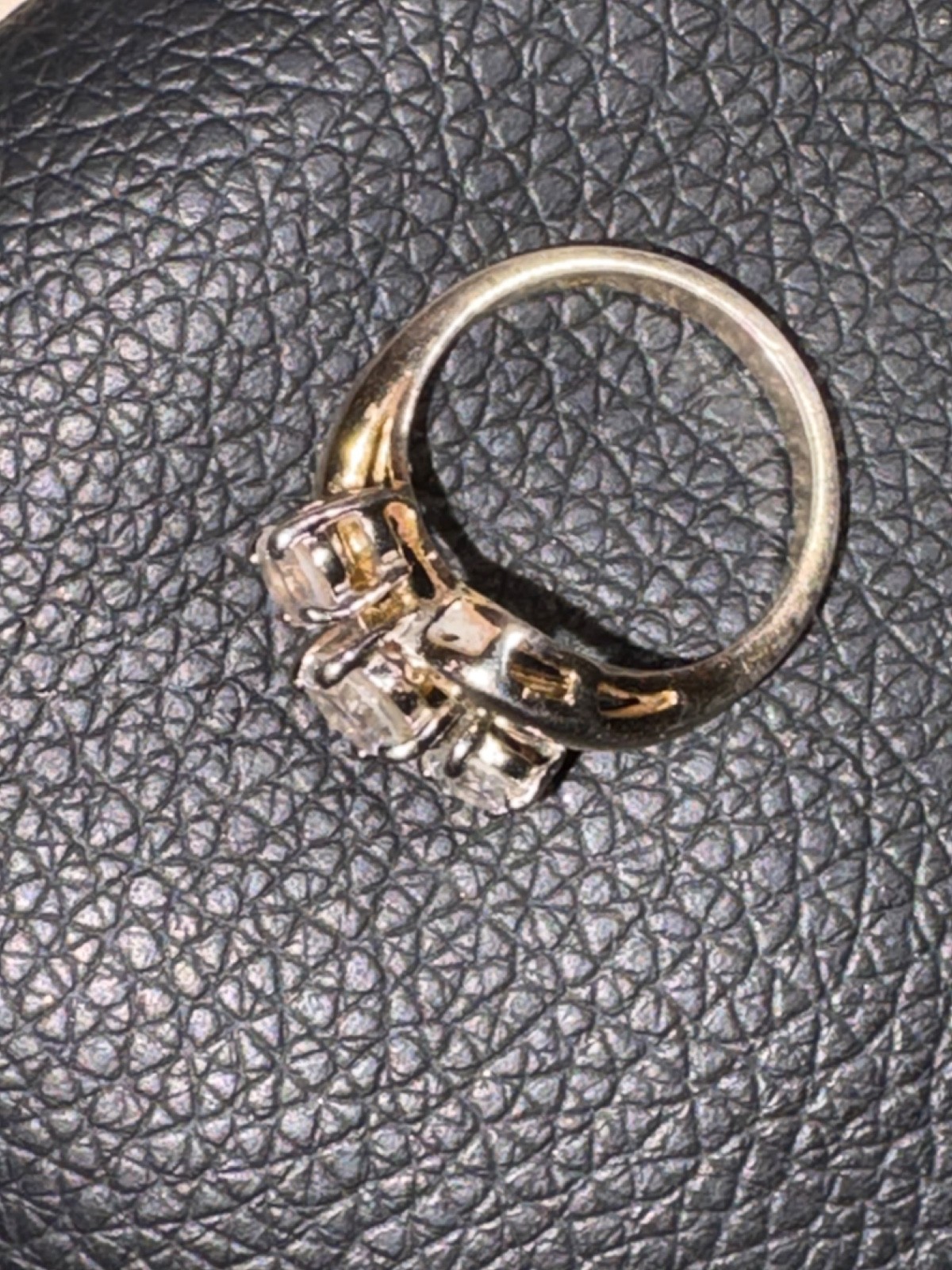 antique 3 diamond gold ring from the 1920’s era. Excellent collection! Size 6