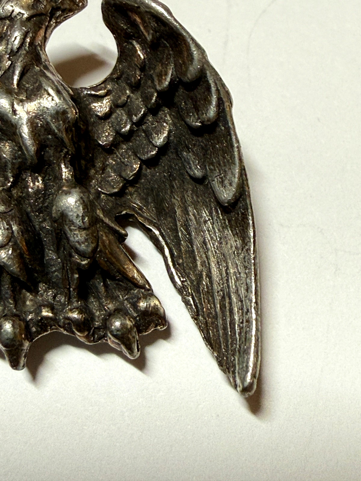 Vintage Eagle Brooch Pin Bird Critter Heraldic European Silver Tone