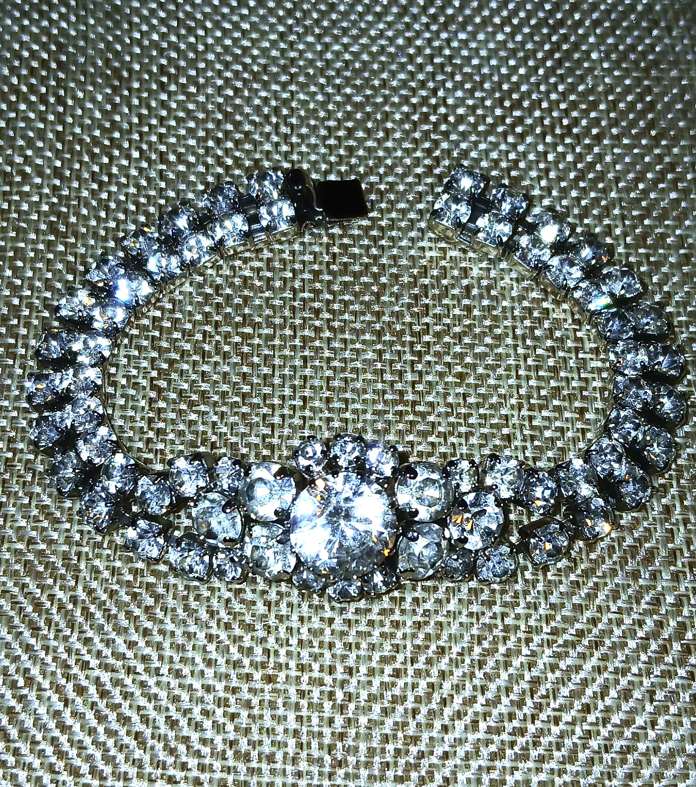Vintage Austria 2-Layer Crystal Bracelet Bright Clear Crystals Signed Austria 7″