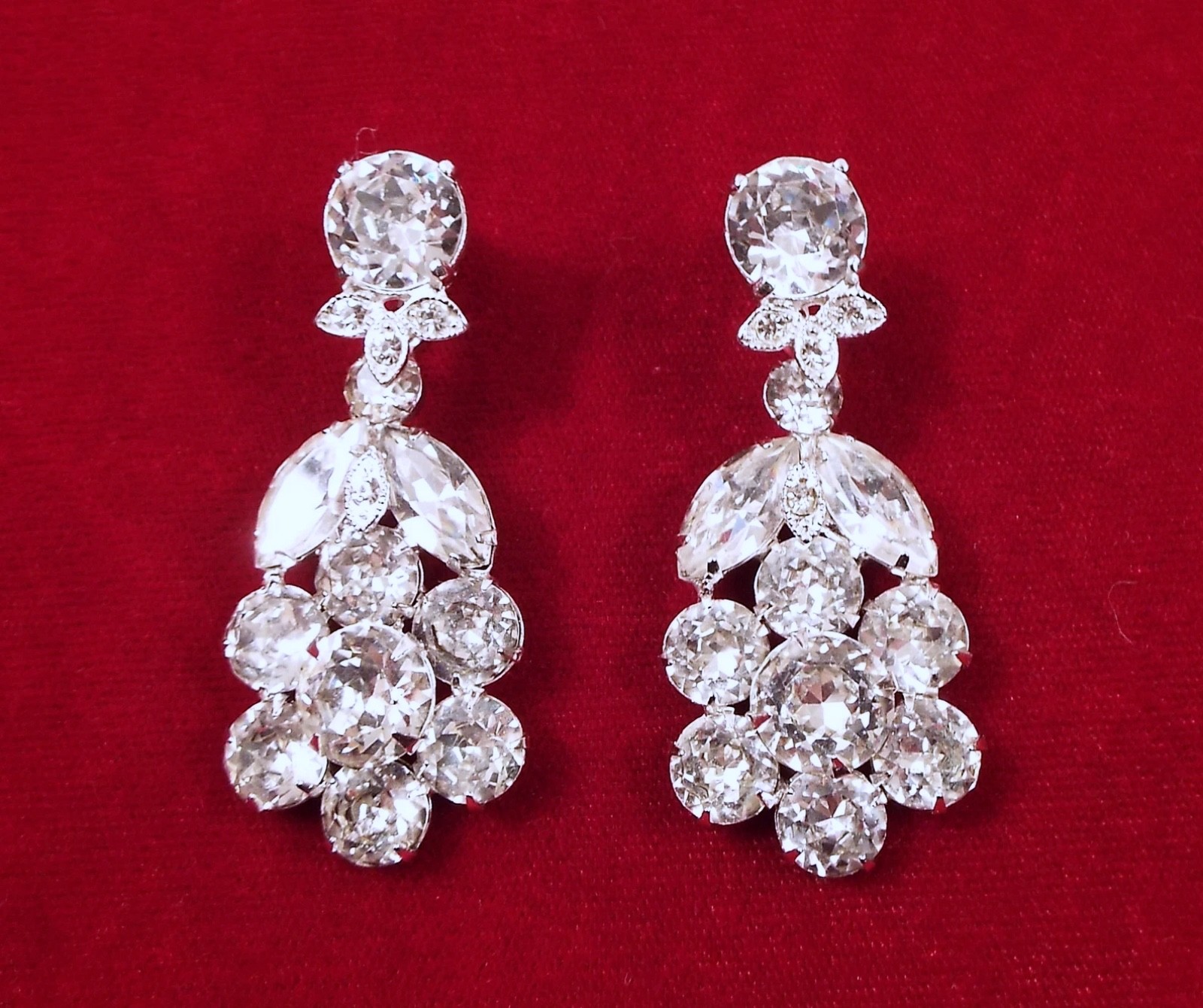 Stunning Vintage EISENBERG Dangle/Drop Earrings Clip-On, Signed