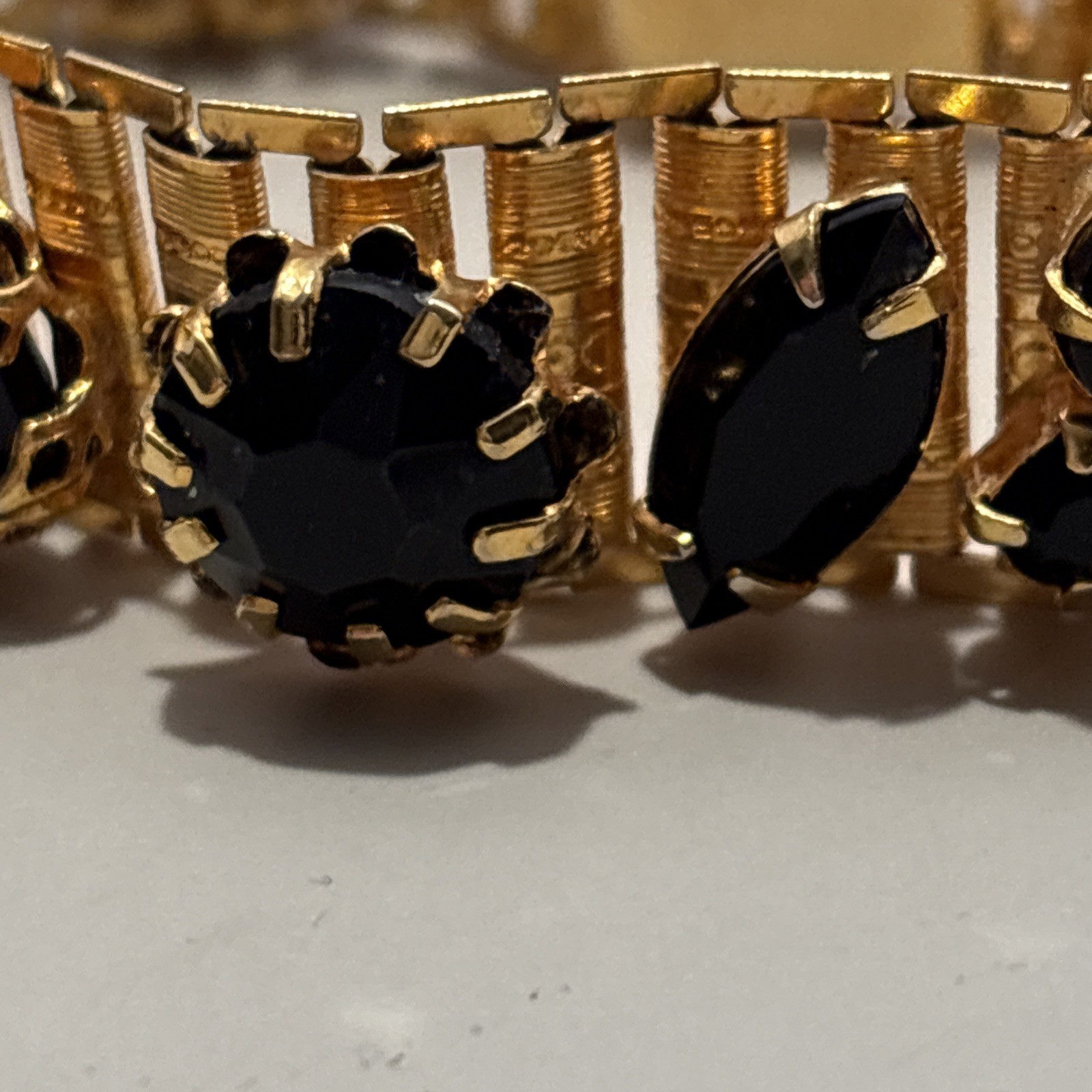 Vintage 1950’s Black Onyx Faceted Crystal Link Bracelet Fit a 6.5” Wrist. J-41