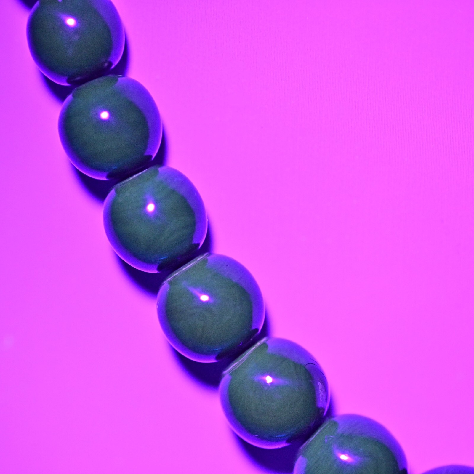 Original Vintage Black Onyx Amber Nephrite Jade Beaded Gemstone Estate Necklace