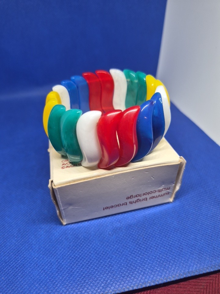 Vintage 1984 Avon Summer Bright Stretch Bracelet With Box