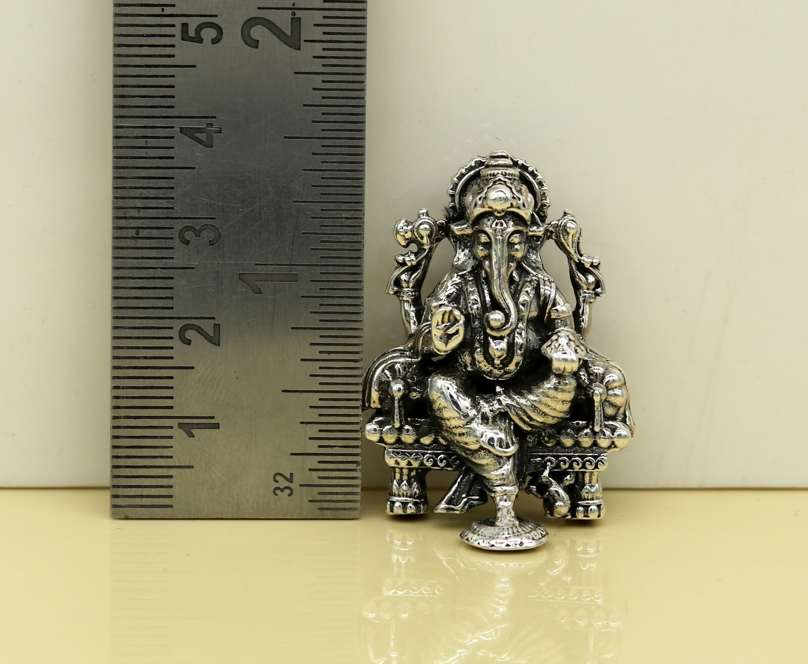 925 sterling silver Lord Ganesha statue, figurine, puja article home temple su02