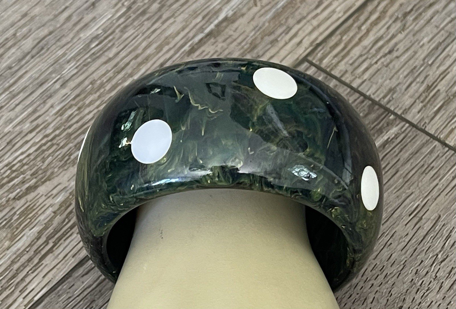 Vtg Spinach Green Marble Polka Dot Bakelite Wide Bangle Bracelet Tested 100grams