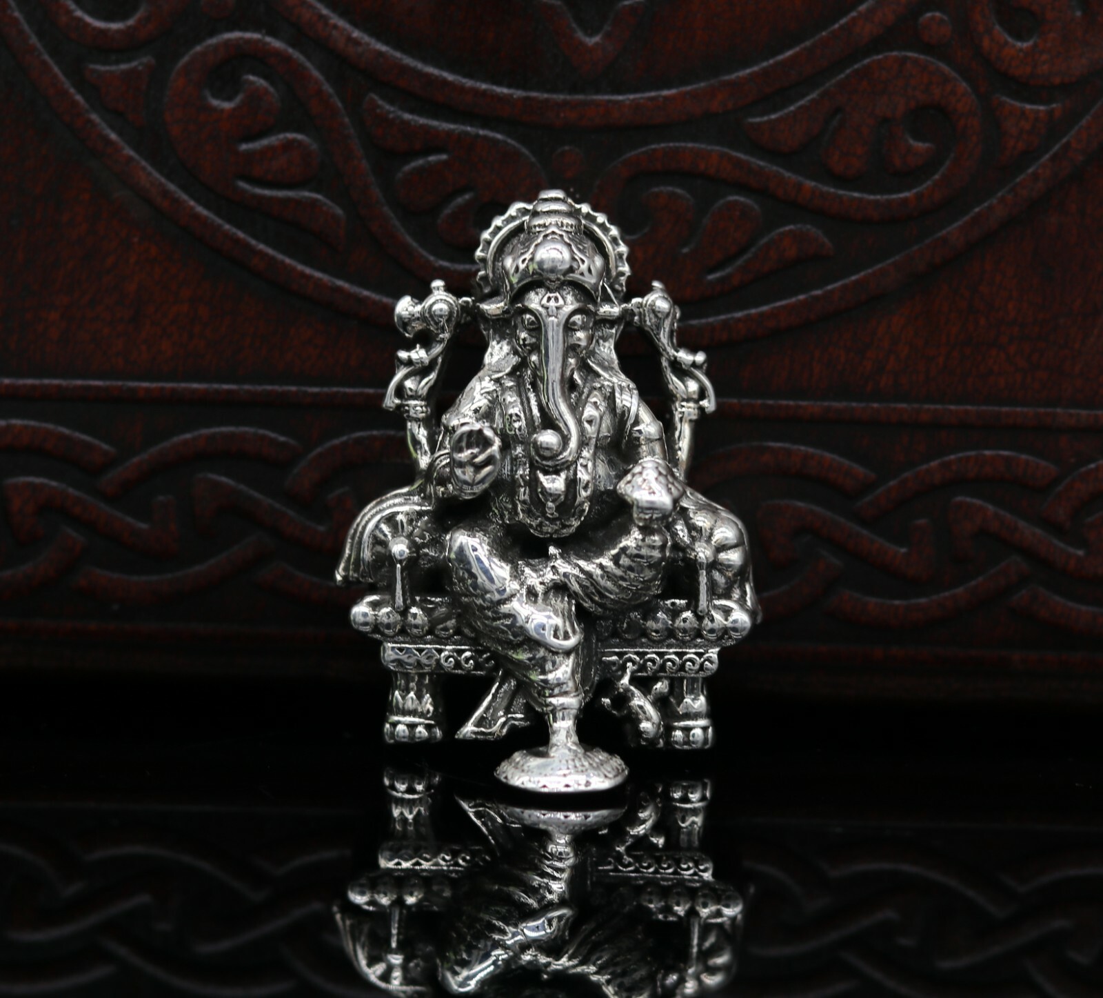 925 sterling silver Lord Ganesha statue, figurine, puja article home temple su02