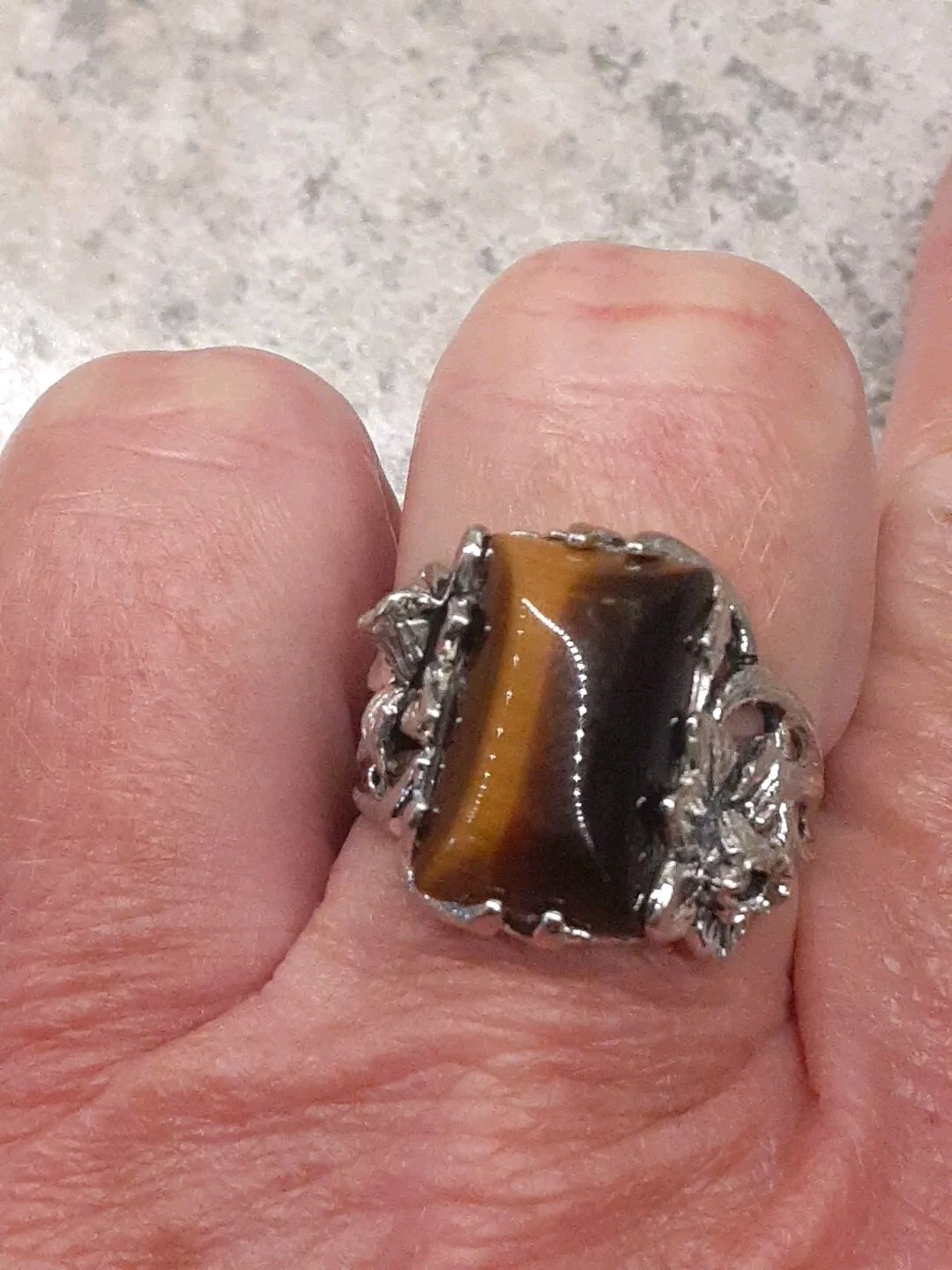 1980’s Tiger’s Eye Silvertone Lily Flower Ring Size 9.5