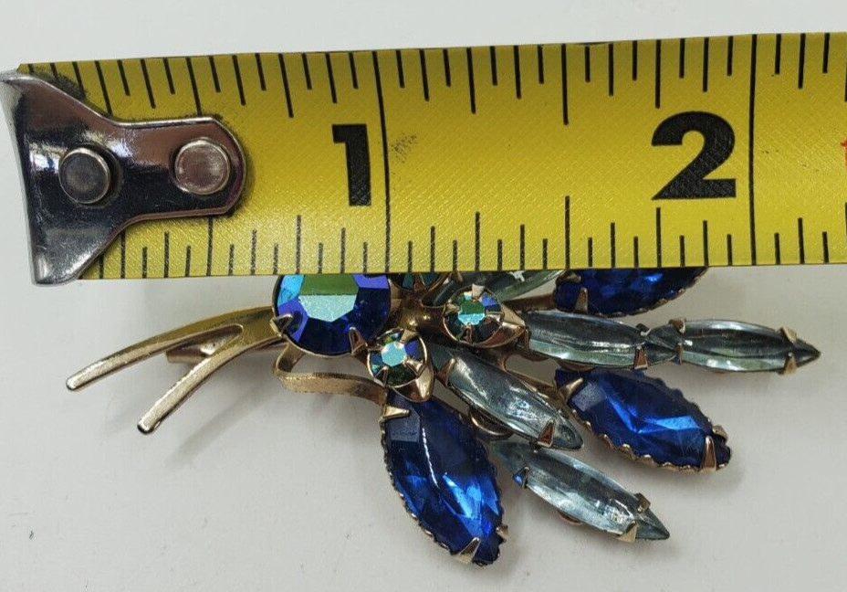 Vintage BLUE CRYSTALS RHINESTONE Spray BROOCH PIN W SCREW BACK EARRINGS