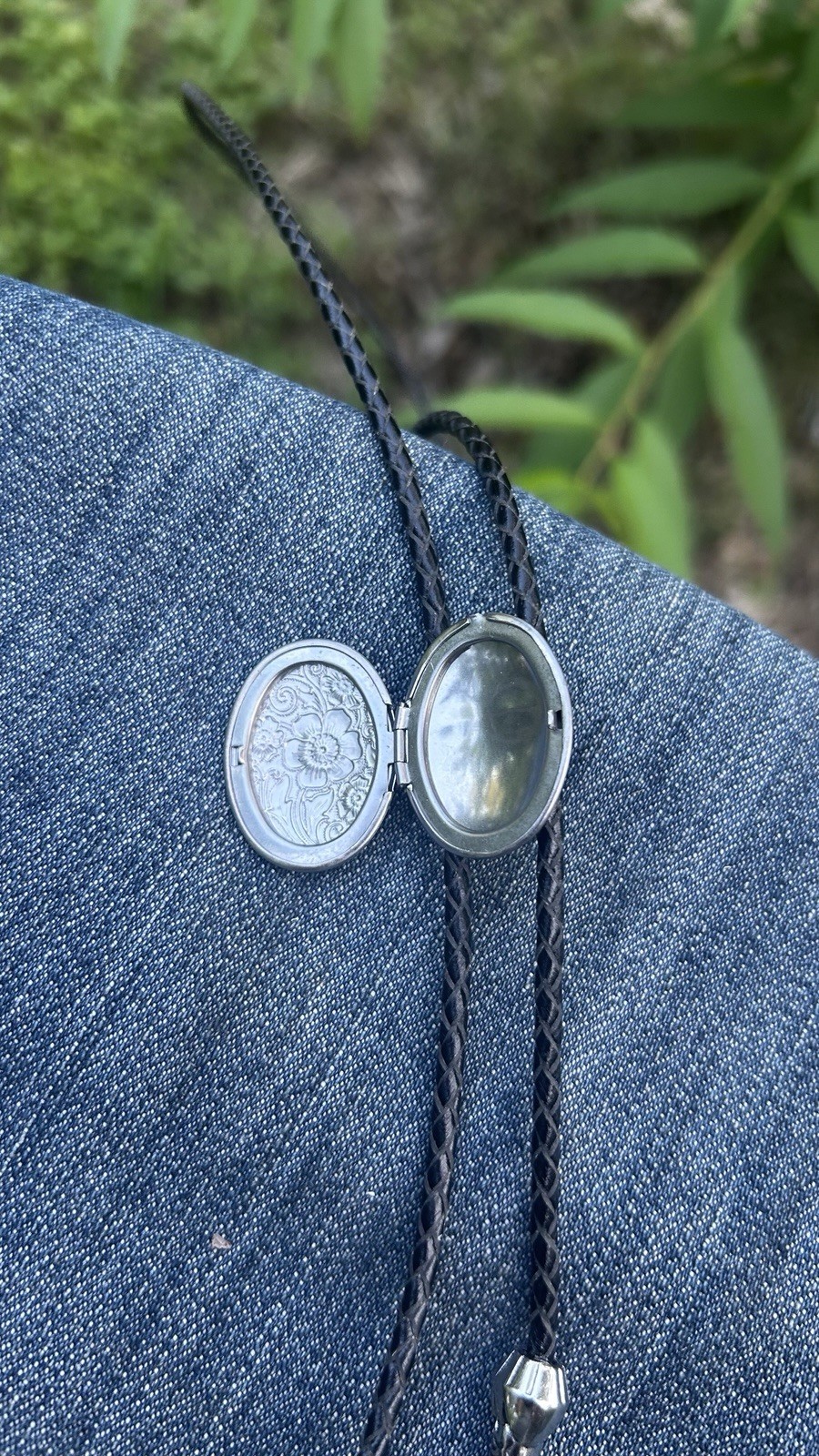 Vintage Style Oval Silver Locket Bolo Tie Black Leather Cord FREE SHIPPING