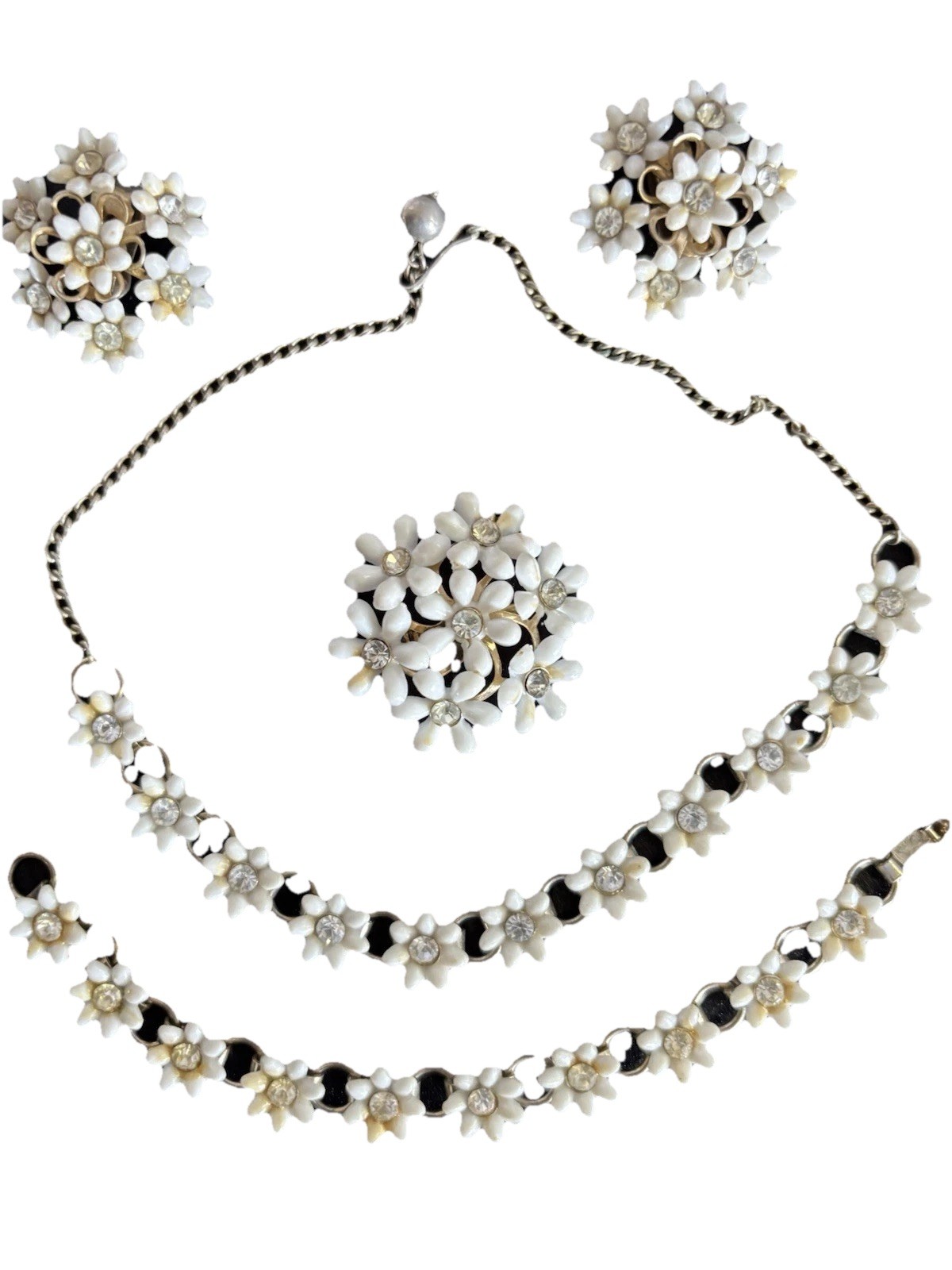 Vtg White Daisy Necklace Bracelet Brooch Earrings Parure Set Gold Toned Gift Box