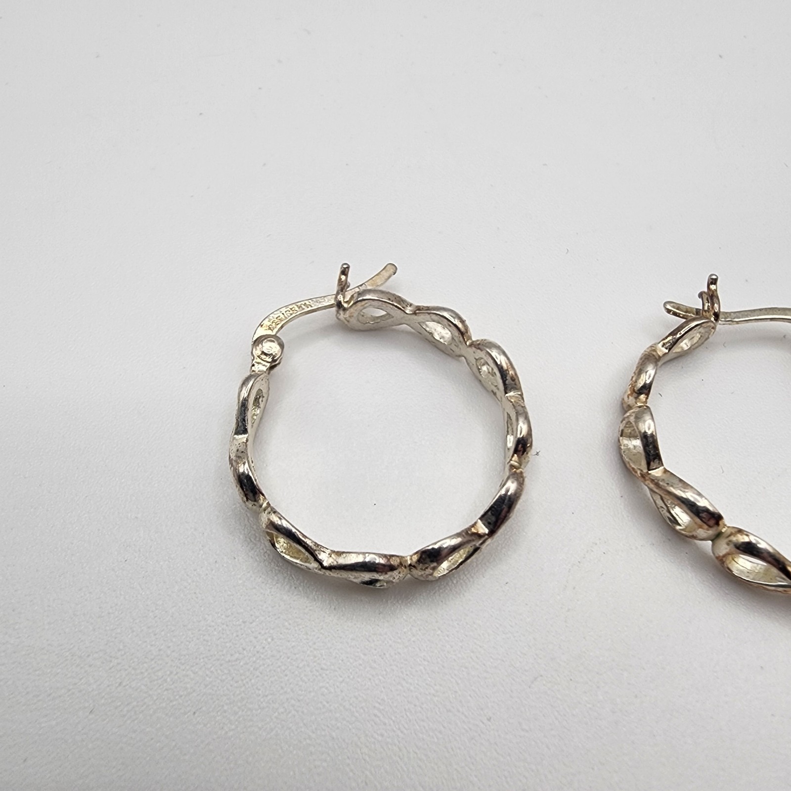Vintage Infinity Pattern Earrings Sterling Silver 925 Stamped Women’s Jewelry
