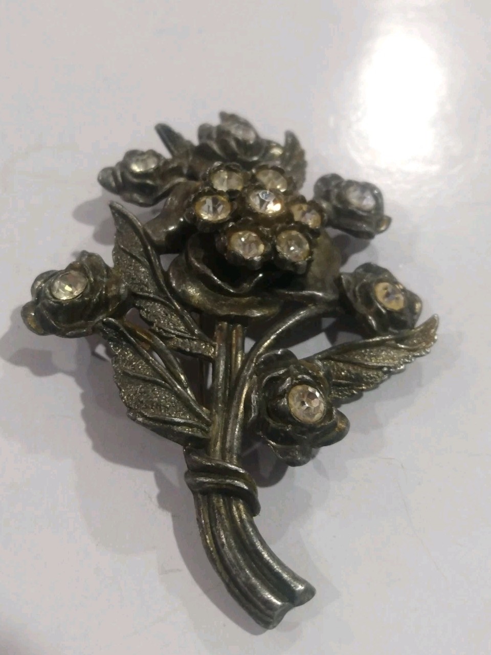 Little Nemo Rhinestone Brooch 1940s Clear Gun Metal Tone VTG Floral Bouquet 3.5″