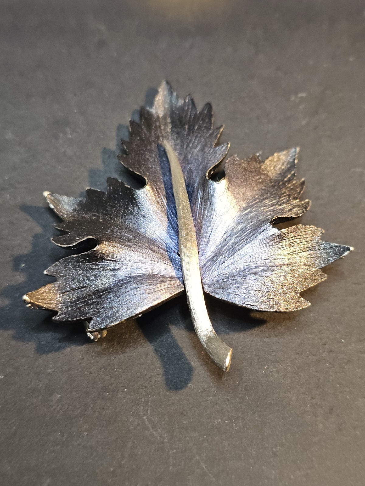 Vintage Maple Leaf Blue Silver Brooch Pewter Textured Fall Autumn Pin