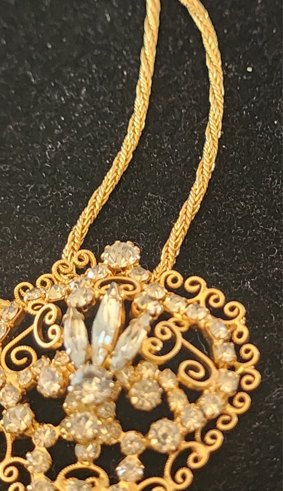 Gold Filigree Rhinestone & Crystal Pendant On Chain Juliana Designer Look