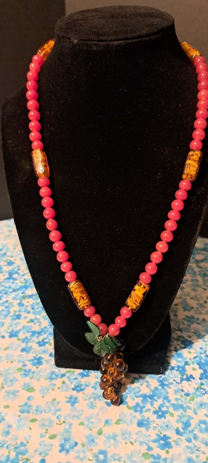 Vintage Red Beaded Necklace With A Cluster Of Grapes And Green Leaf Beads 21 In