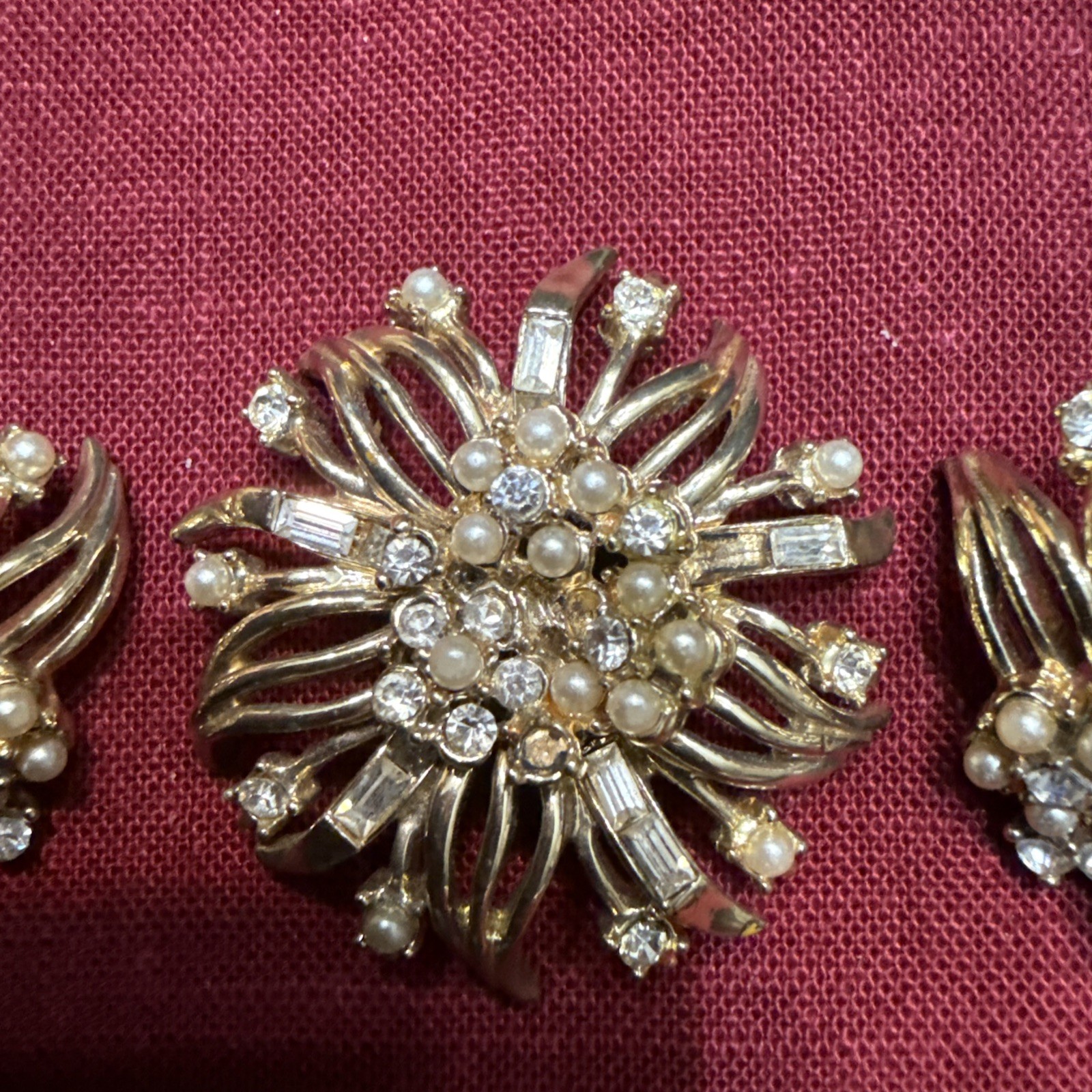 Vintage Coro MCM Signed Starburst Pendant & Earring Set Baguette Pearl