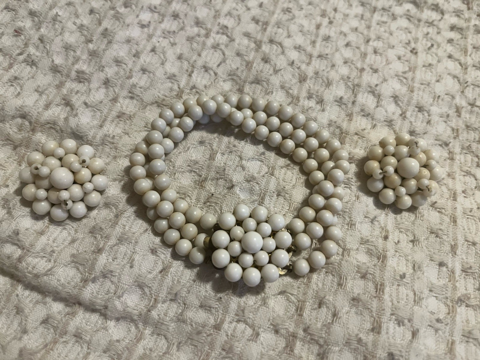 Vintage Costume Jewelry Set Bracelet Clip On Earrings White Beaded Japan Retro
