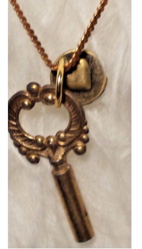 Vintage Key Pendant Necklace Love / Heart Pendant Necklace Charm Chain 26″