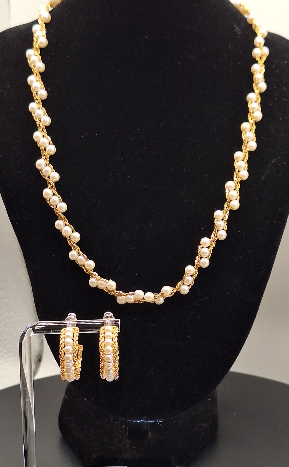 Vtg Napier Woven Gold Plated Faux Pearl Choker Necklace and Matching Earrings