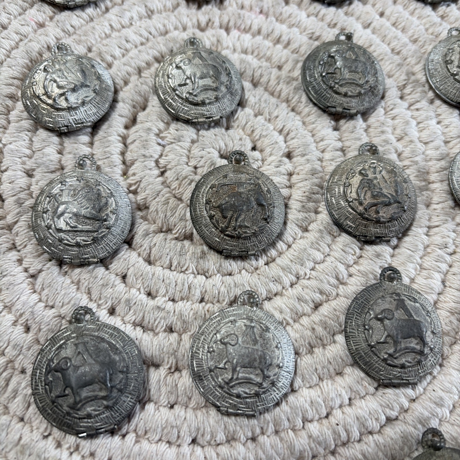 Vntg Zodiac Astrology Signs Silver Pewter Metal Pendant Charm Locket 25 Pcs Set